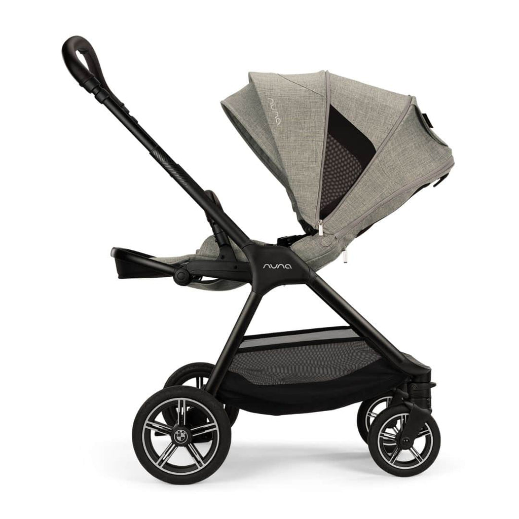 TRIV Next x BMW Collection Mid Size Stroller