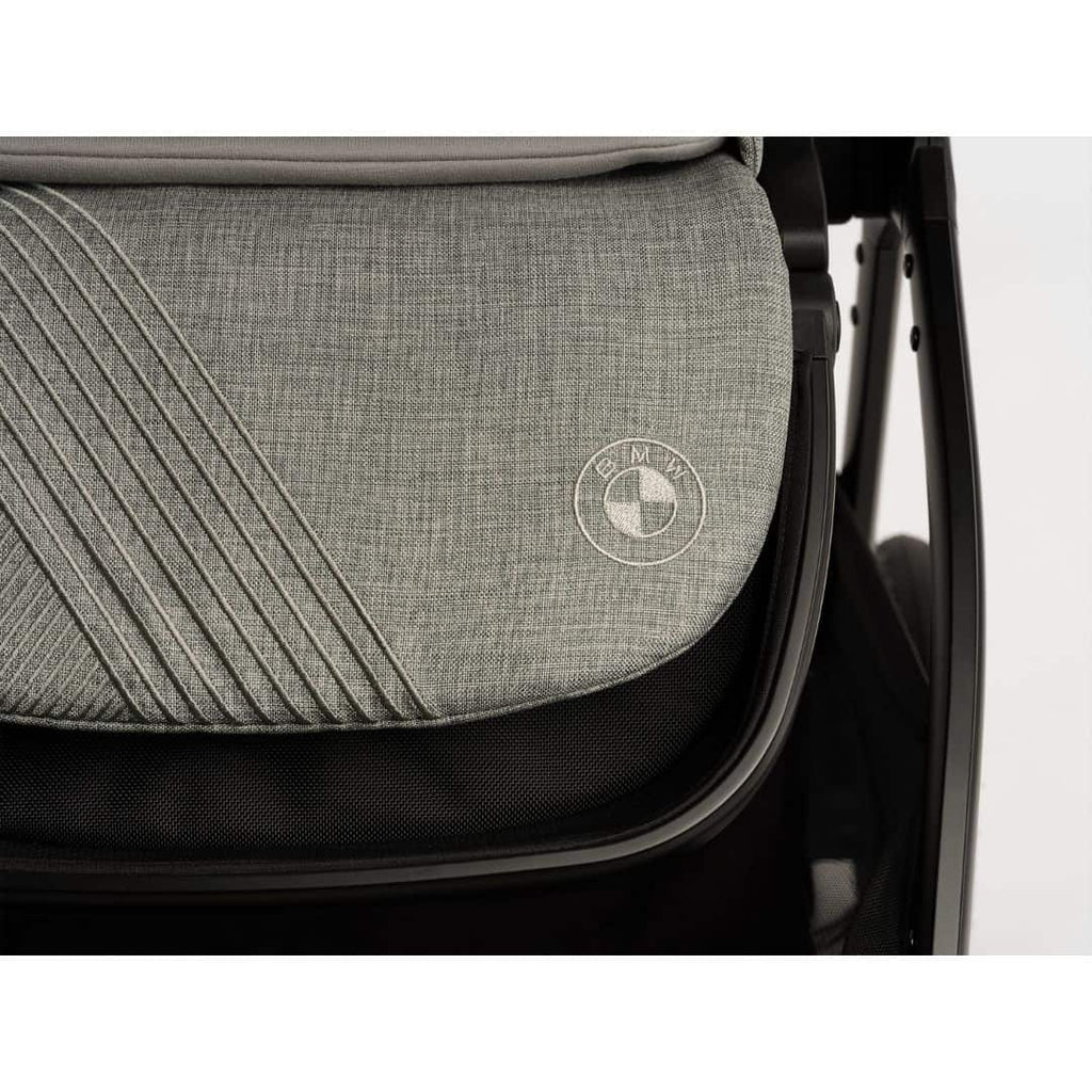 TRIV Next x BMW Collection Mid Size Stroller