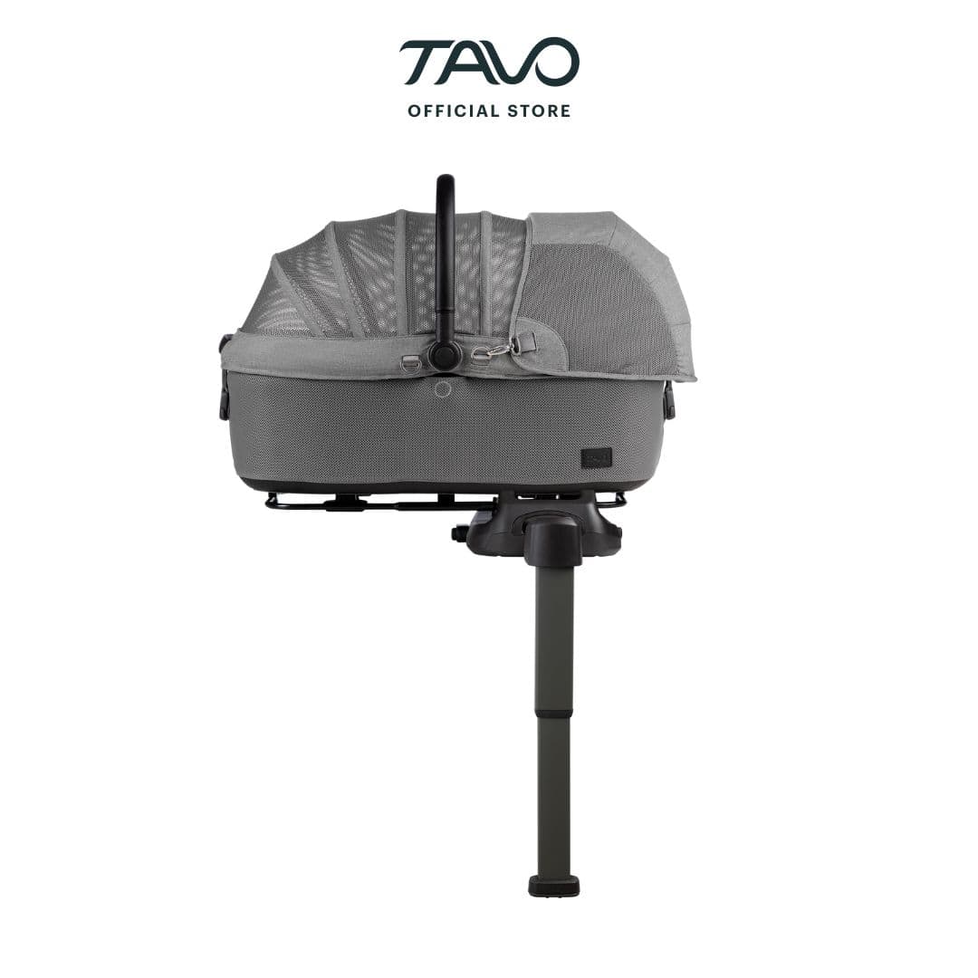 TAVO Maeve 7X Large Sized Pet Car Seat with ISOFIX Base Main image